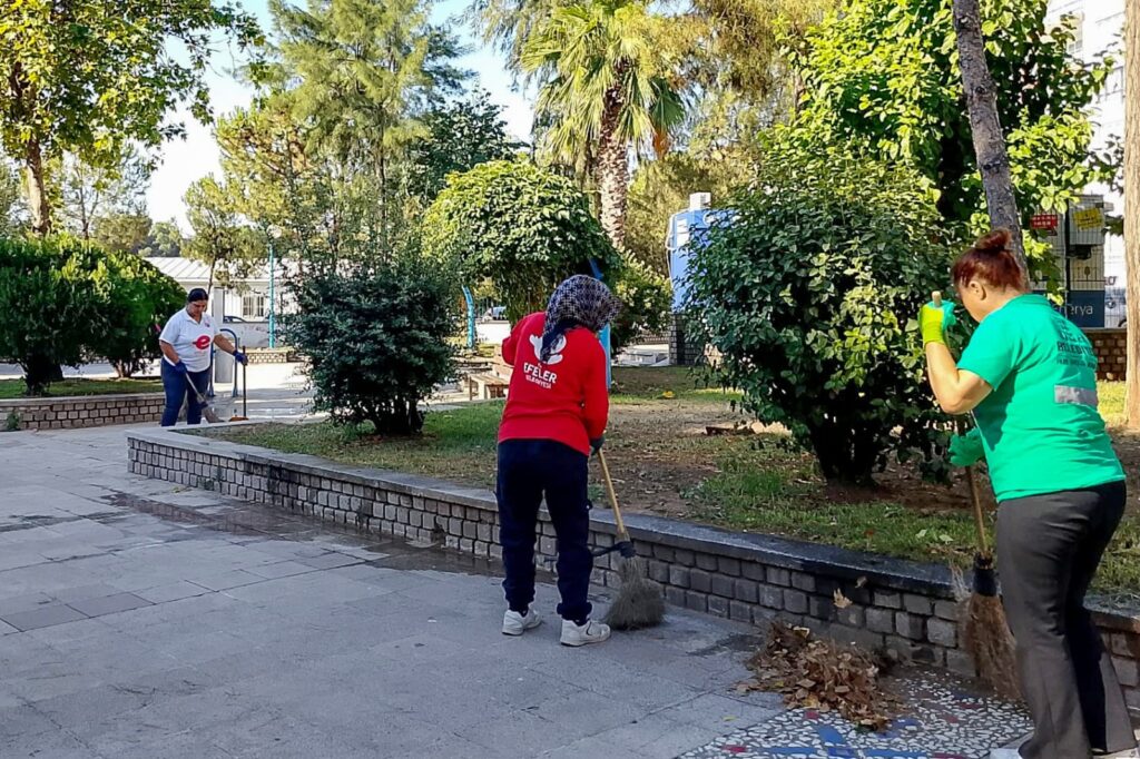Başkan Yetişkin’le Efeler’de Hizmet Seferberliği Sürüyor