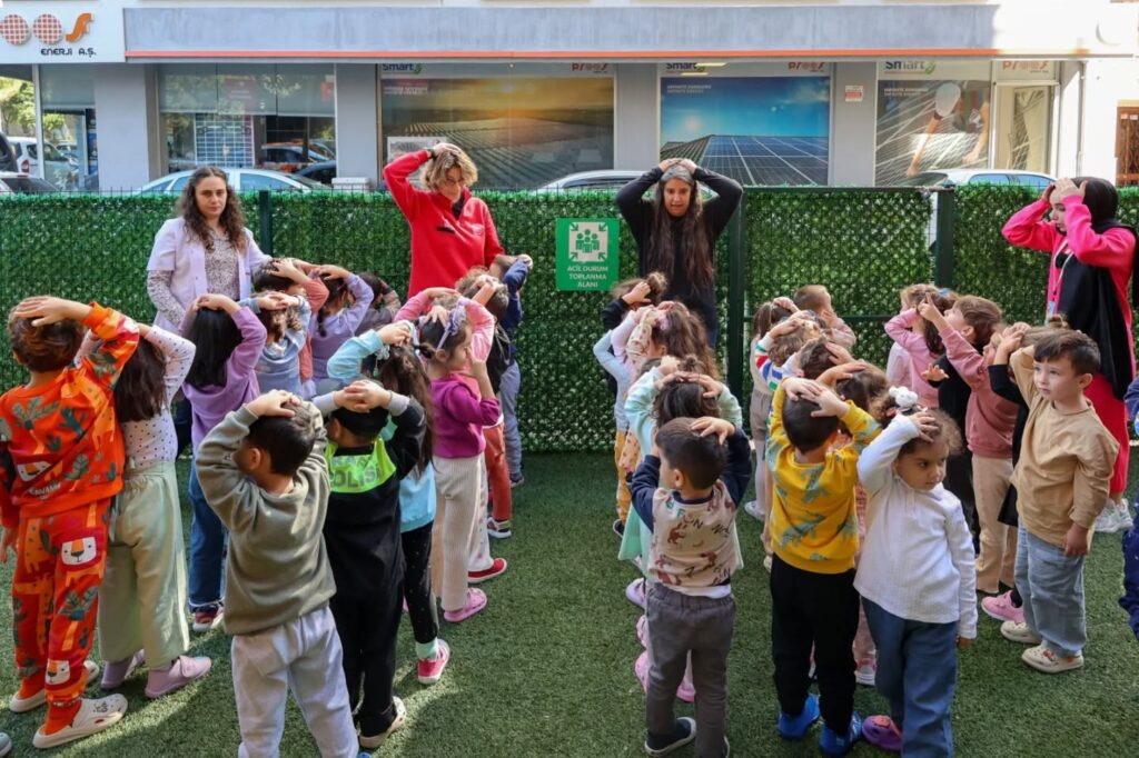 Başkan Anıl Yetişkin’in Eğitim Hamlesi Aile Ekonomisine  103 Milyon TL Katkı Sağladı