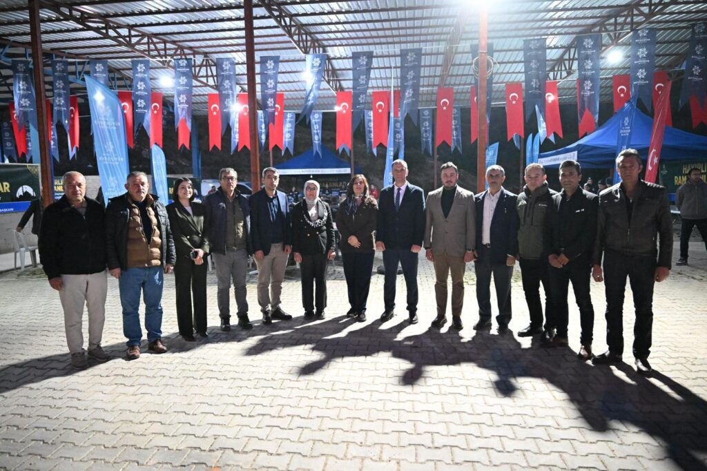 Başkan Çerçioğlu Yenipazar’da Vatandaşlarla İftar Sofrasında Buluştu