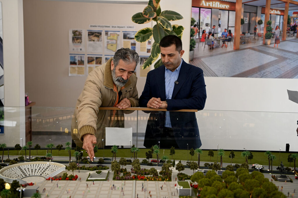 Kuşadası’nın Kent Meydanına Kavuşmasına Sayılı Günler Kaldı
