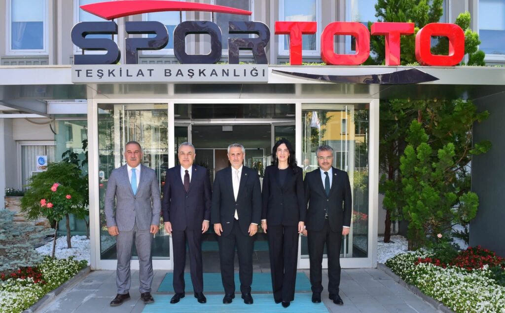 Aydın’a 5 Yeni Spor Yatırımı İçin Protokol İmzalandı