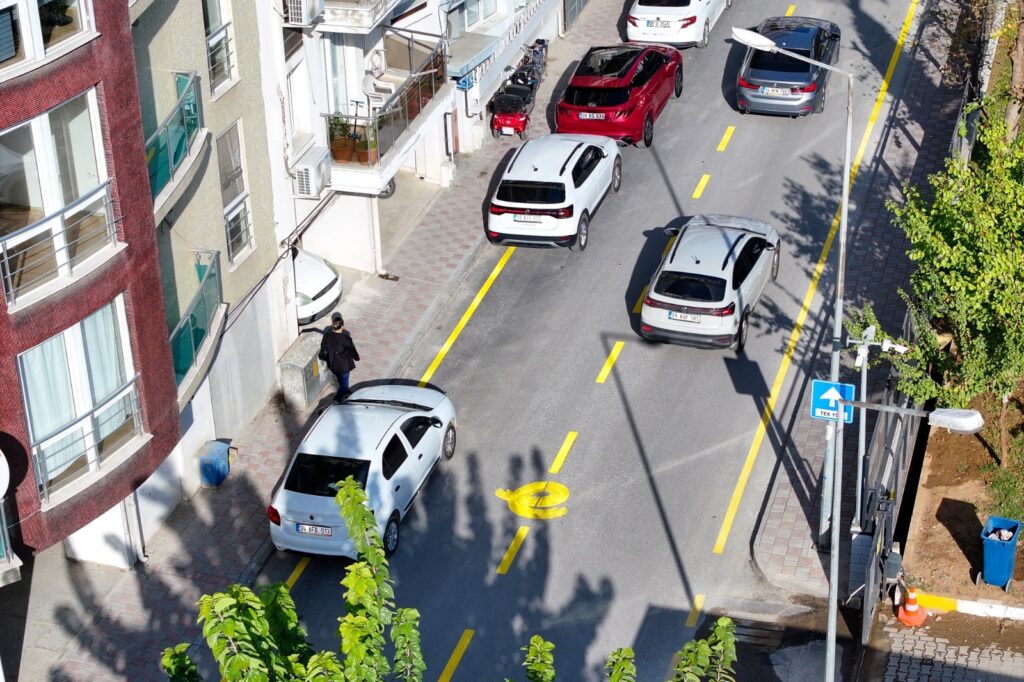 Başkan Yetişkin’den Efeler’in Yollarına 15 Bin 460 Metrekarelik Asfalt Dokunuşu
