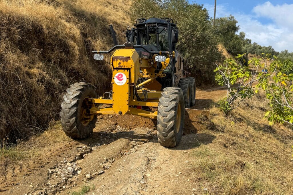 Efeler Belediyesi’nden Kapanan Yollara Hızlı Müdahale
