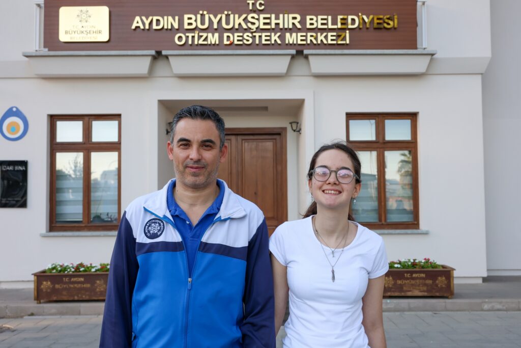 Başkan Çerçioğlu’nun Otizmli Öğrencilere Destekleri Devam Ediyor