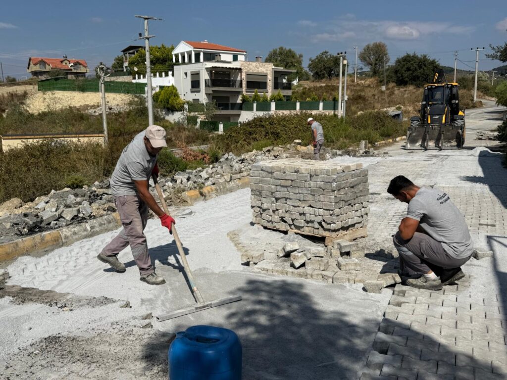 Kuşadası’nda Fen İşleri Müdürlüğü’nden Hafta Boyunca Yoğun Mesai