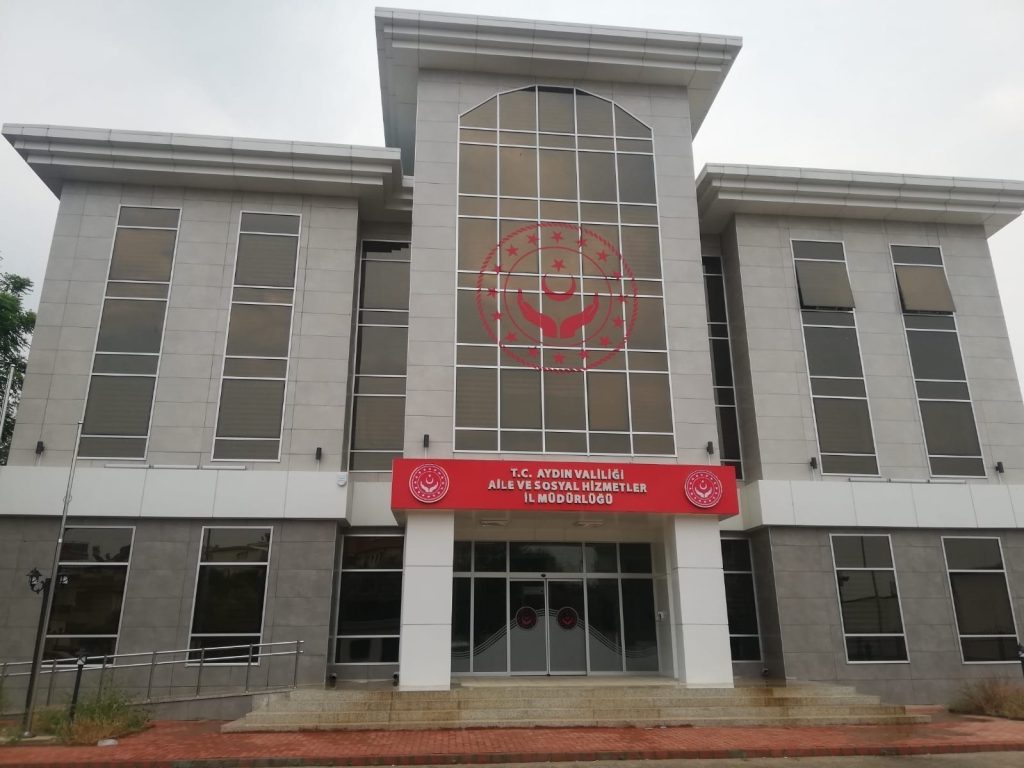 Aydın’da 1 yılda 4 milyon TL ücretsiz seyahat desteği verildi