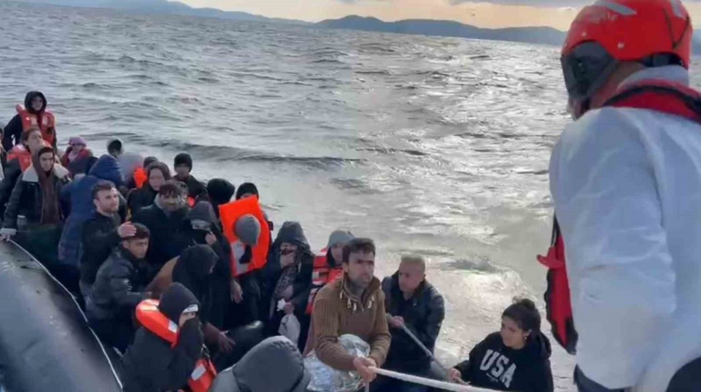 Aydın’da 23 düzensiz göçmen kurtarıldı