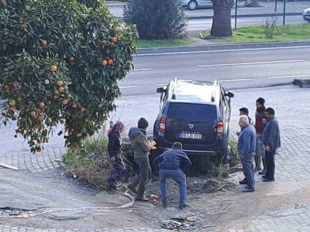 Aydın’da dikkatsizlik kaza getirdi