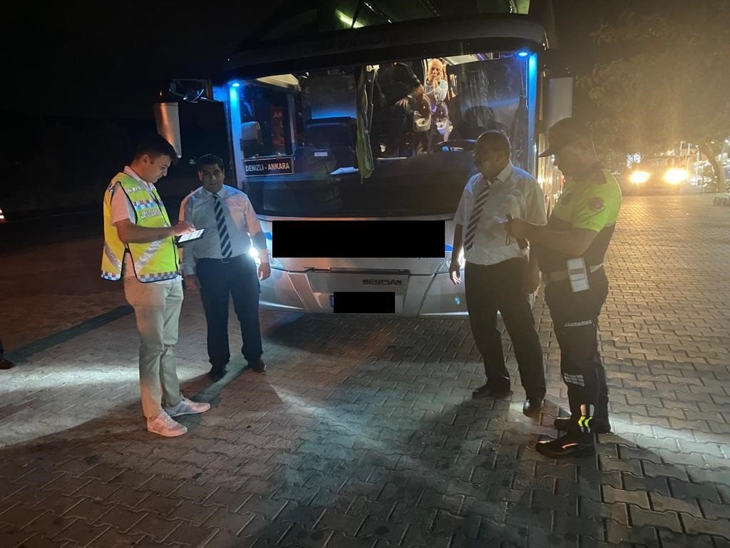 Aydın’da minibüs sürücülerine sivil denetim