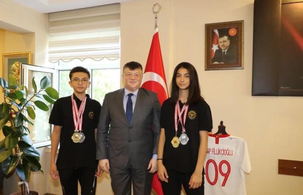 Aydınlı milli sporcuya, Gençlik Spor’dan destek mesajı