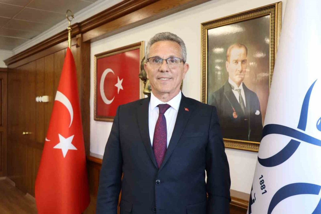 Başkan Tetik: “Tüm vatandaşlarımıza şeker tadında bir bayram diliyorum”