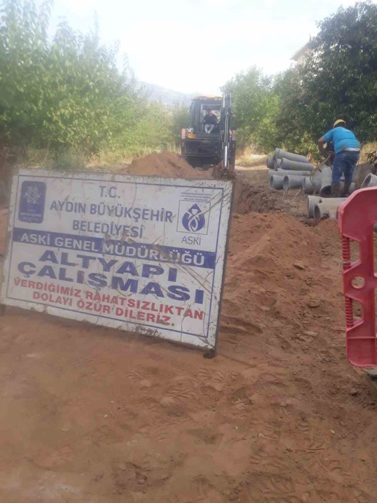 Büyükşehir ekipleri Sultanhisar’da çalışmalarına devam ediyor