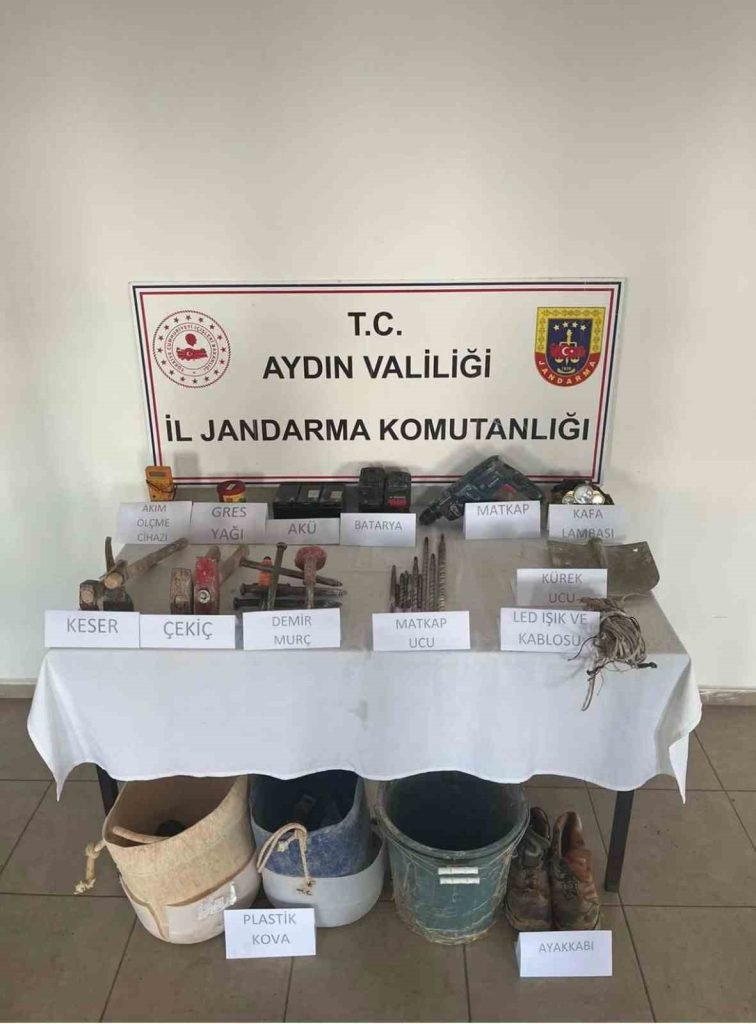 Kaçak kazı jandarmaya takıldı