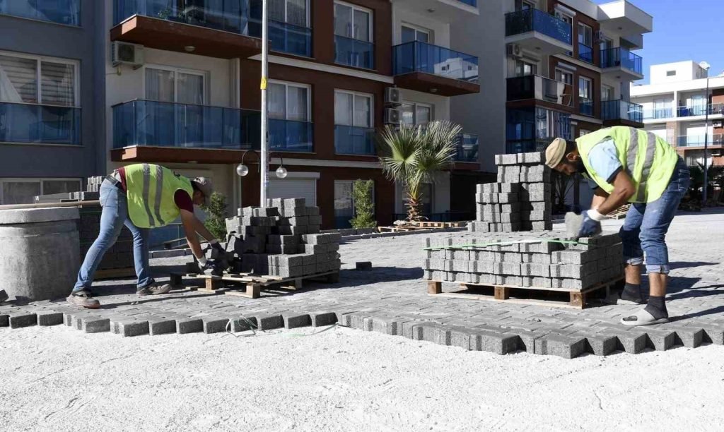 Kuşadası Belediyesi’nden Değirmendere’ye 30 milyonluk yatırım
