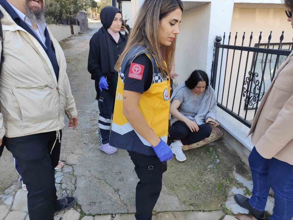 Kuşadası’nda köpeğini gezdiren kadına pitbull saldırdı