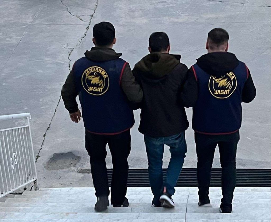Söke’de 11 yıl hapis cezası ile arana şahıs yakalandı