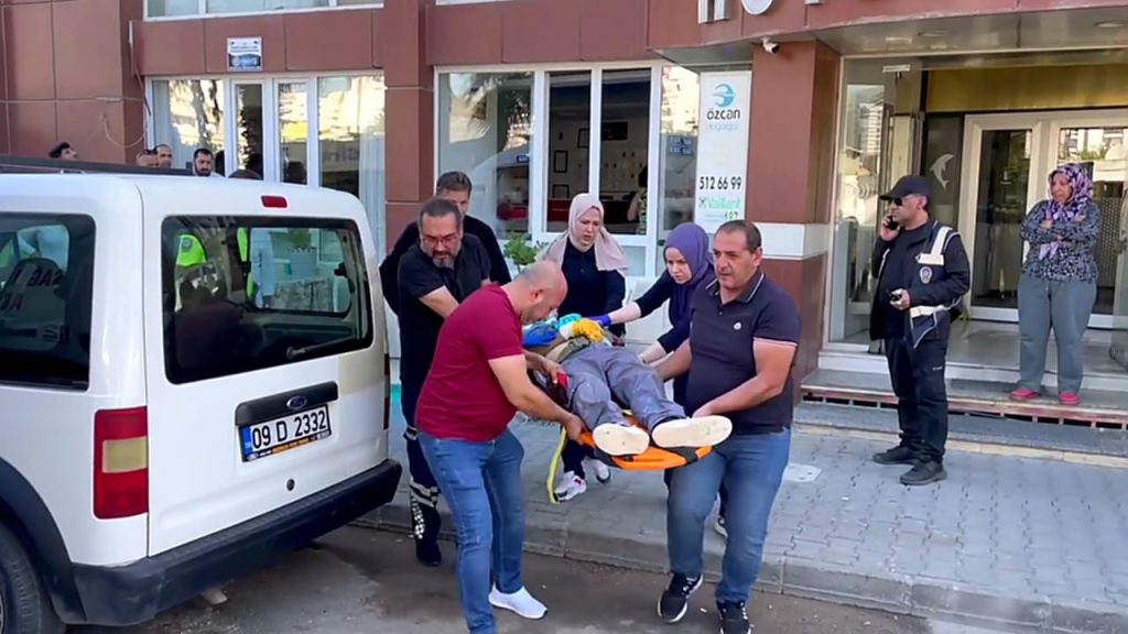 Söke’de beşinci kattan düşen işçi ağır şekilde yaralandı