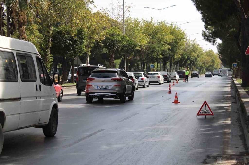 Son 1 ayda 9 bin araç cezadan kaçamadı